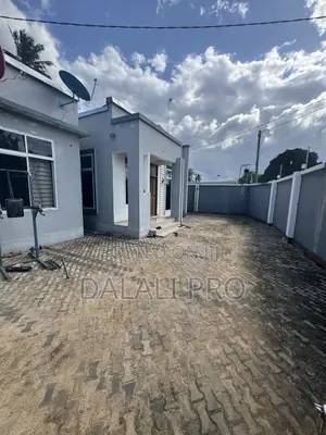 7bdrm Apartment in Kigamboni for sale