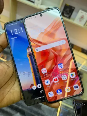 Motorola Razr 50 256 GB