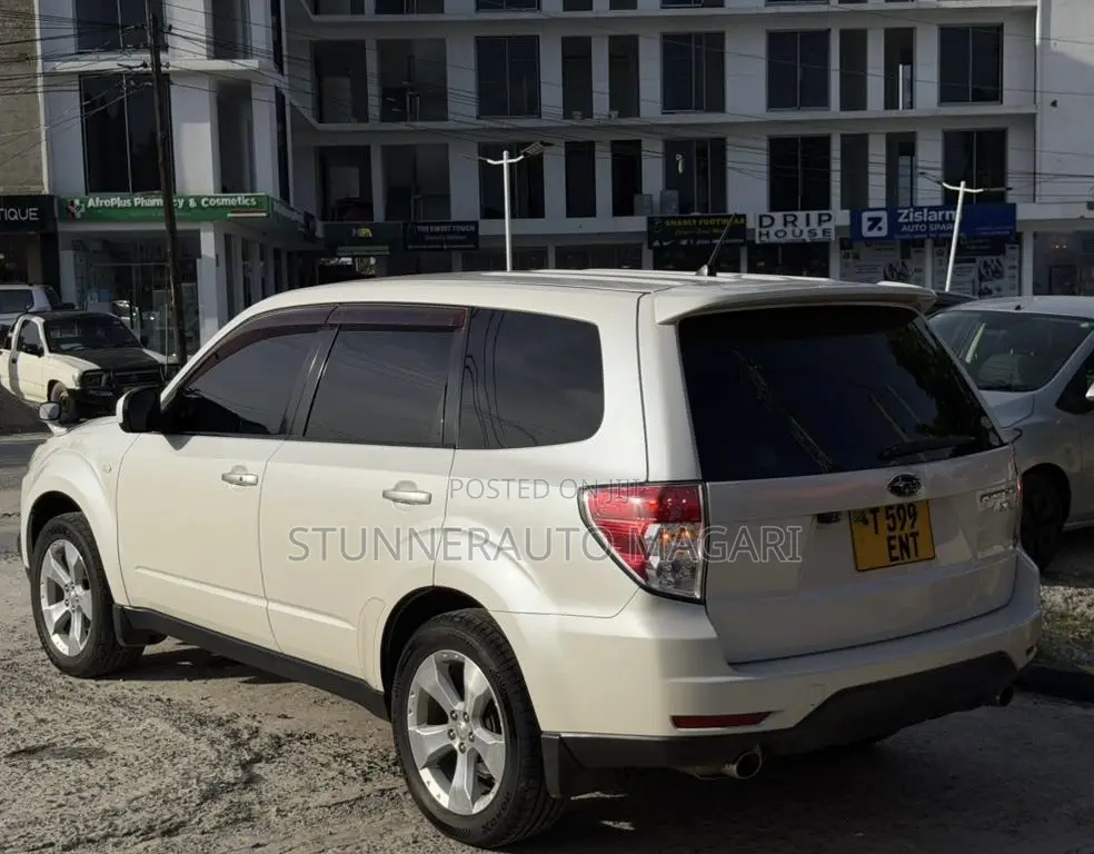 Subaru Forester 2008 White