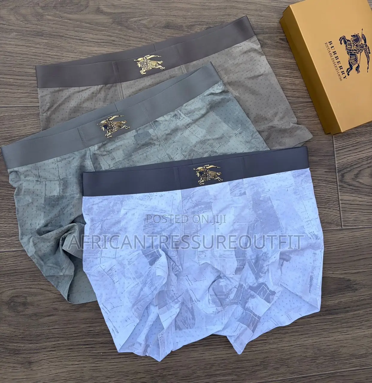 Burberry Men Boxer Crafted From Stretch Cotton for Comfort 3pieces