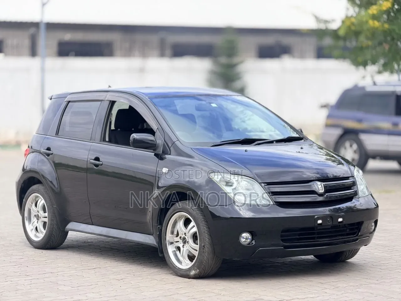 Toyota IST 2003 Black