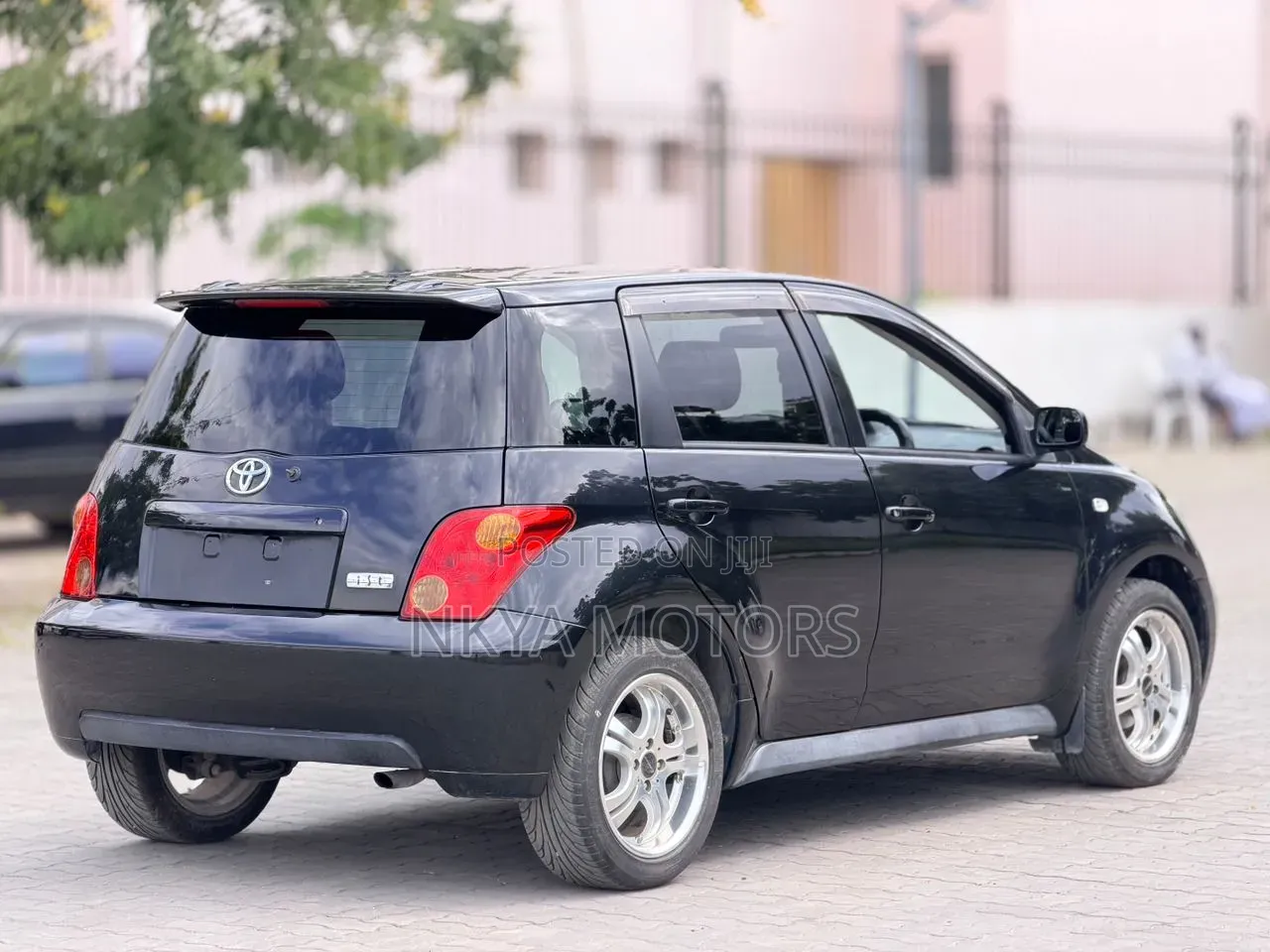 Toyota IST 2003 Black