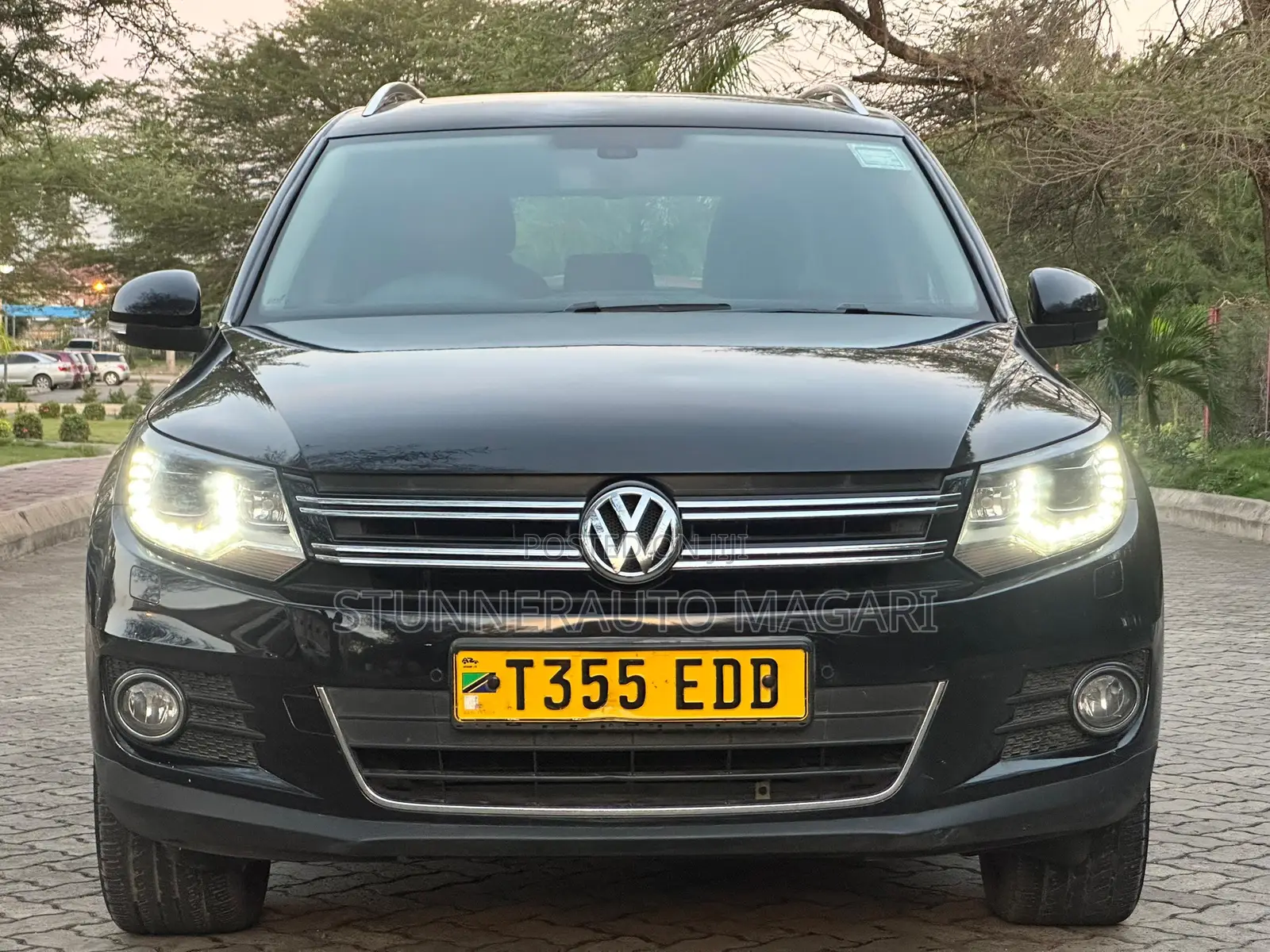 Volkswagen Tiguan 2012 Black
