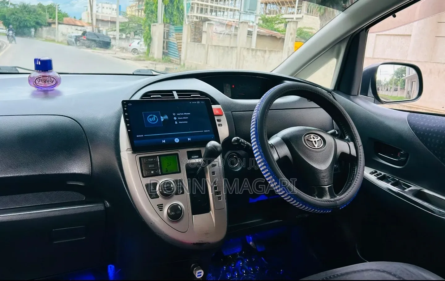 Toyota Ractis 2008 Gray