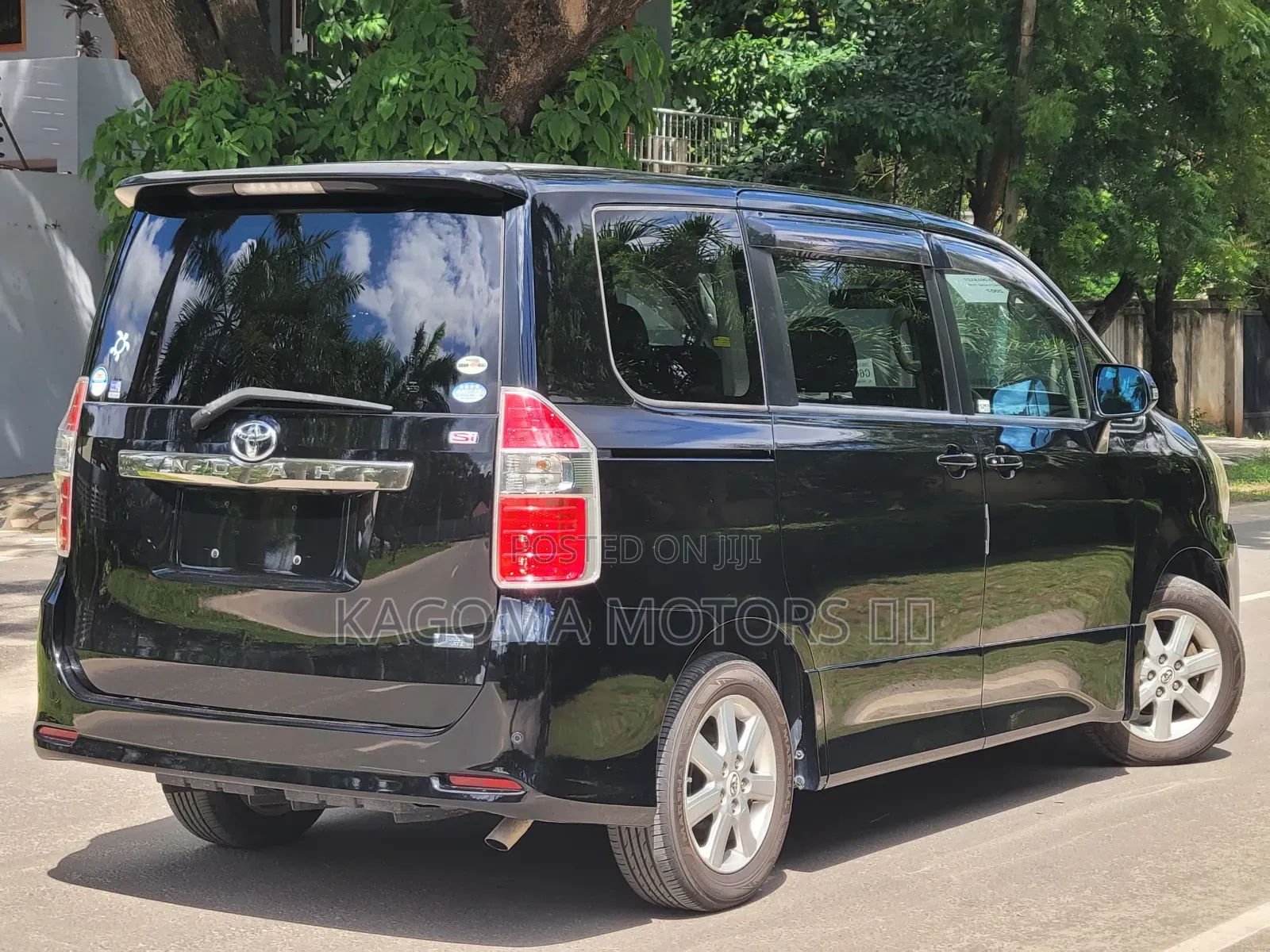 Toyota Noah 2008 Black