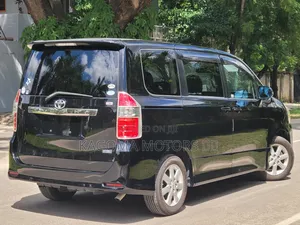 Toyota Noah 2008 Black