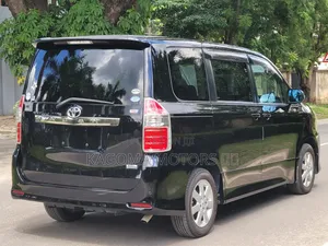 Toyota Noah 2008 Black