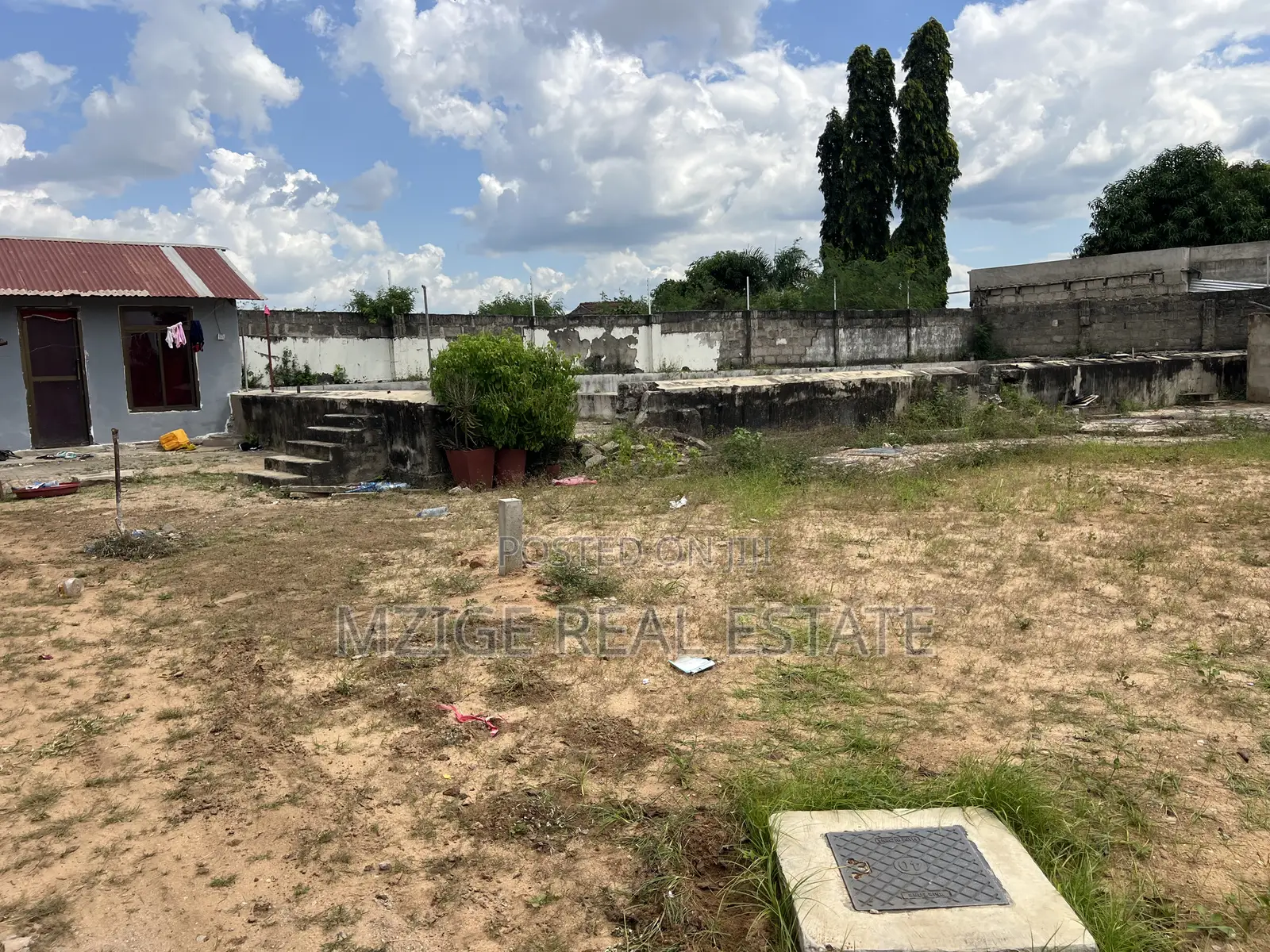 Eneo Lenye View Nzuri Bahari Ya Hindi Linauzwa Bunju Beach