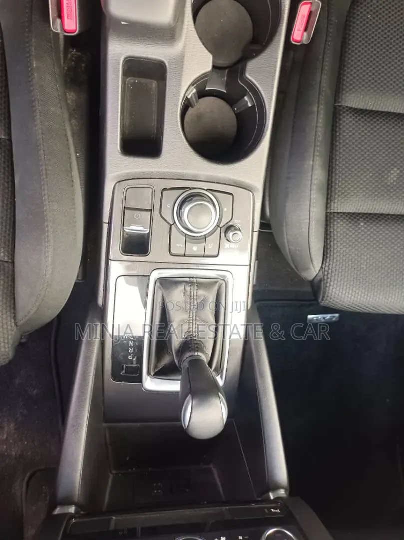 Mazda AZ 2016 Black