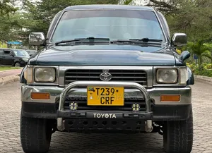 Toyota Hilux 2.5 Cab 2005