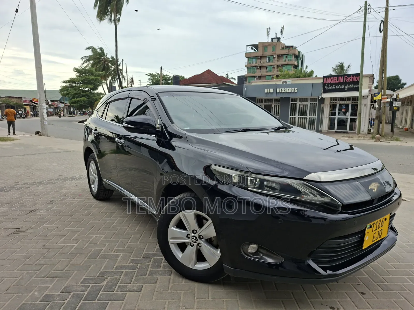 Toyota Harrier 2015 Black