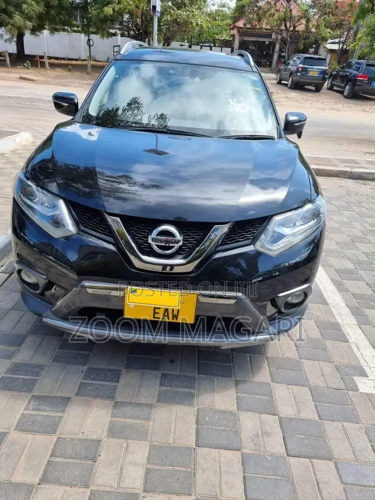 Nissan X-Trail 2010 Black