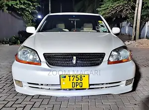 Toyota Mark II 2004 White