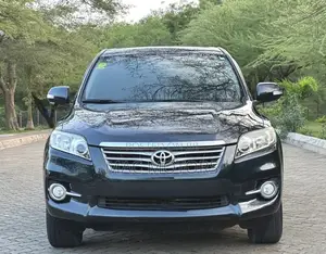 Toyota Vanguard 2012 Gray