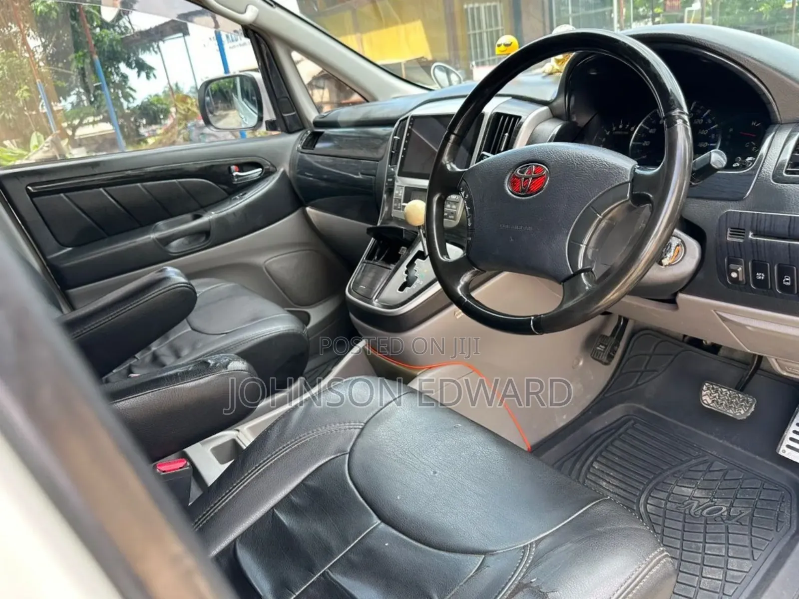 Toyota Alphard 2007 White