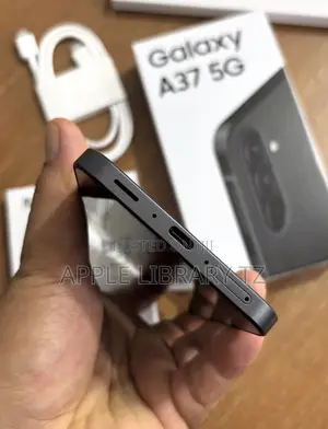 New Samsung Galaxy A37 128 GB Black