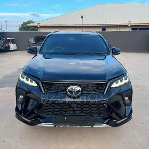Toyota Fortuner 2.8 D AWD 2023 Black