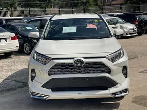 Toyota RAV4 2021 Ivory