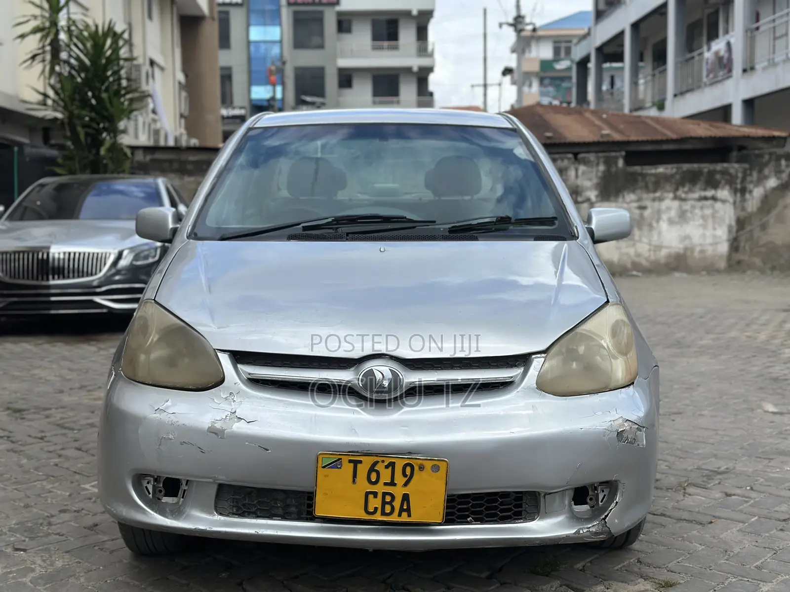 Toyota Platz 1.3 AWD 2003 Silver