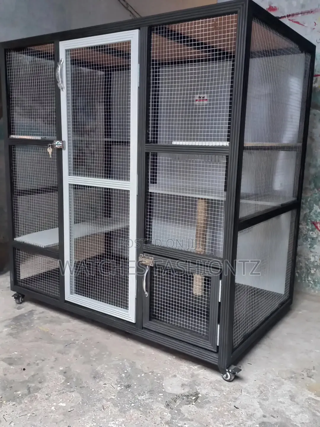 Wooden Cat Comfortable Cage