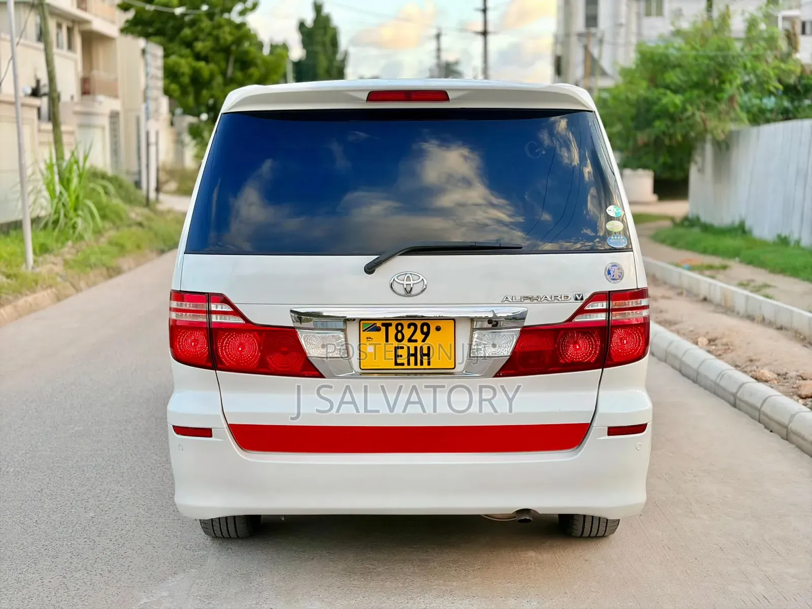 Toyota Alphard 2007 White