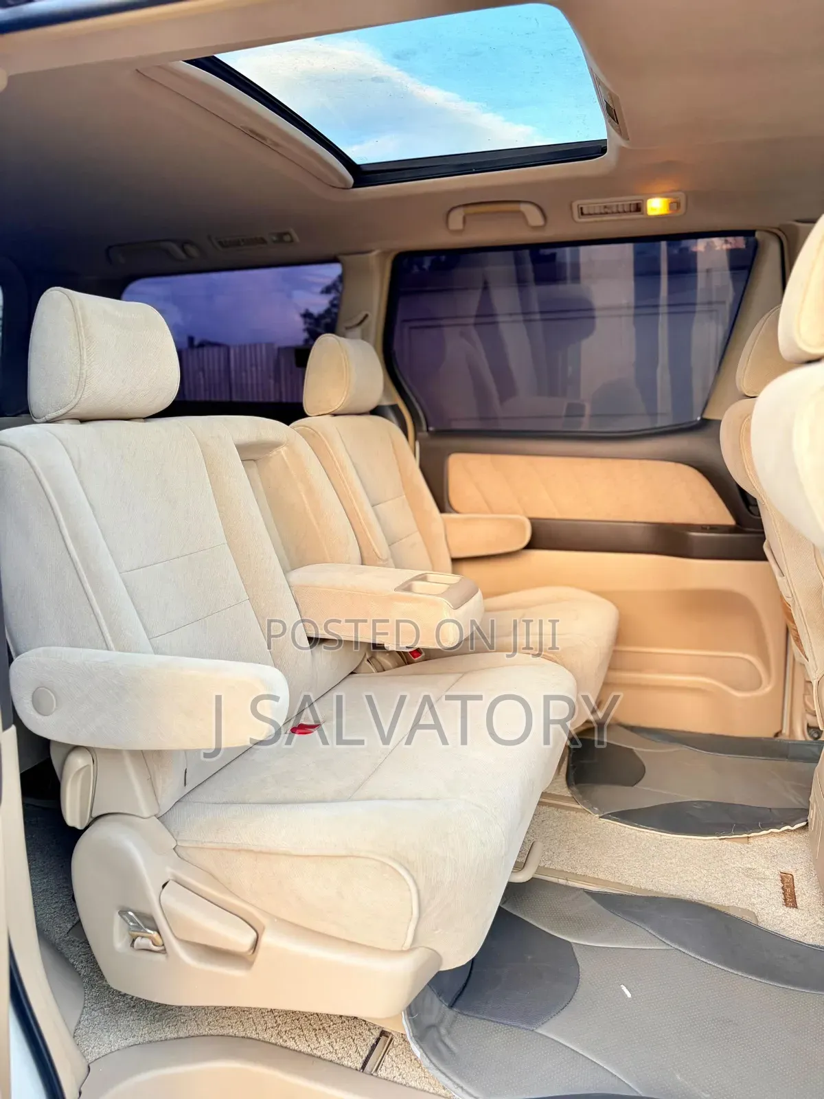 Toyota Alphard 2007 White