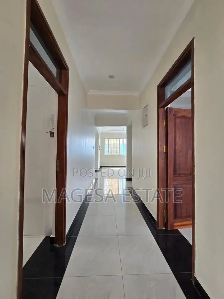 3bdrm Apartment in Msasani for rent
