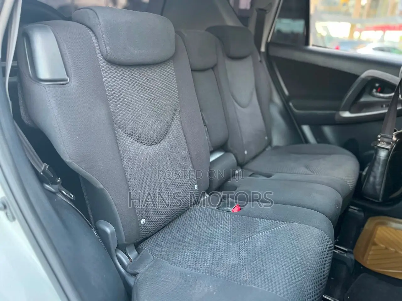 Toyota RAV4 2006 White