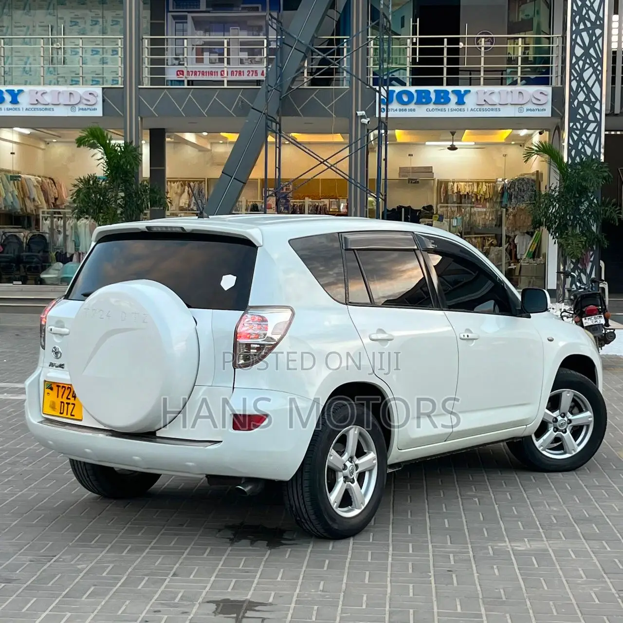 Toyota RAV4 2006 White