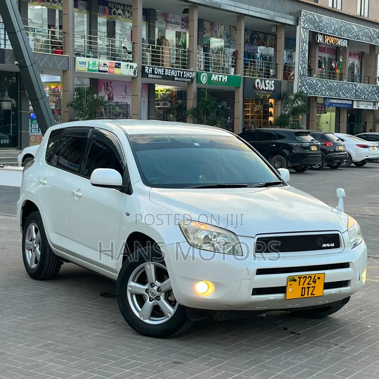 Toyota RAV4 2006 White