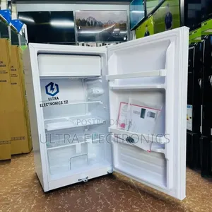 Airlux Fridge With One Door, Top Freezer and 95 Litres