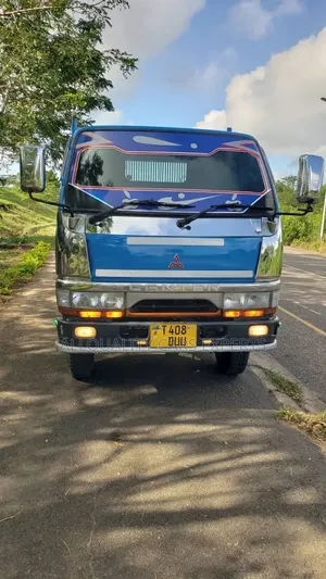 Canter Tipper 4d33 2 1⁄2