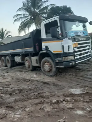 Scania Mende 114c