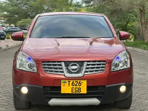 Nissan Dualis 2010 Orange