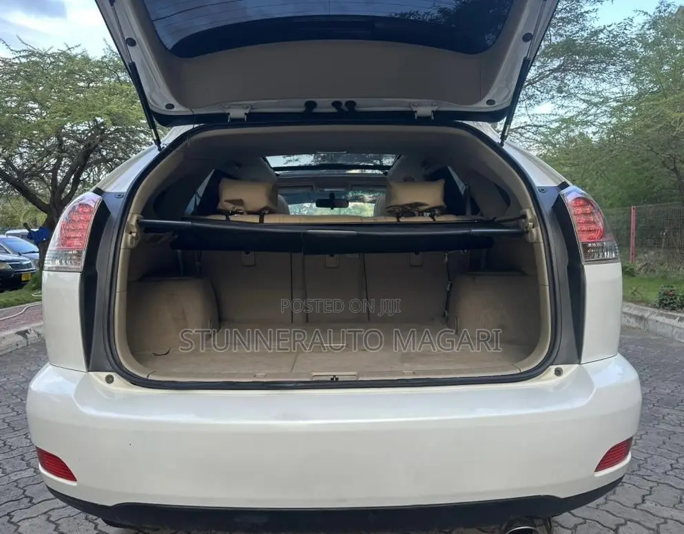 Toyota Harrier 2007 White