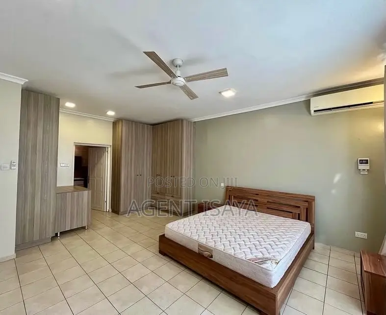 Furnished 4bdrm Apartment in Oyster Bay for rent