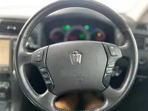 Toyota Crown Royale 2005 Black