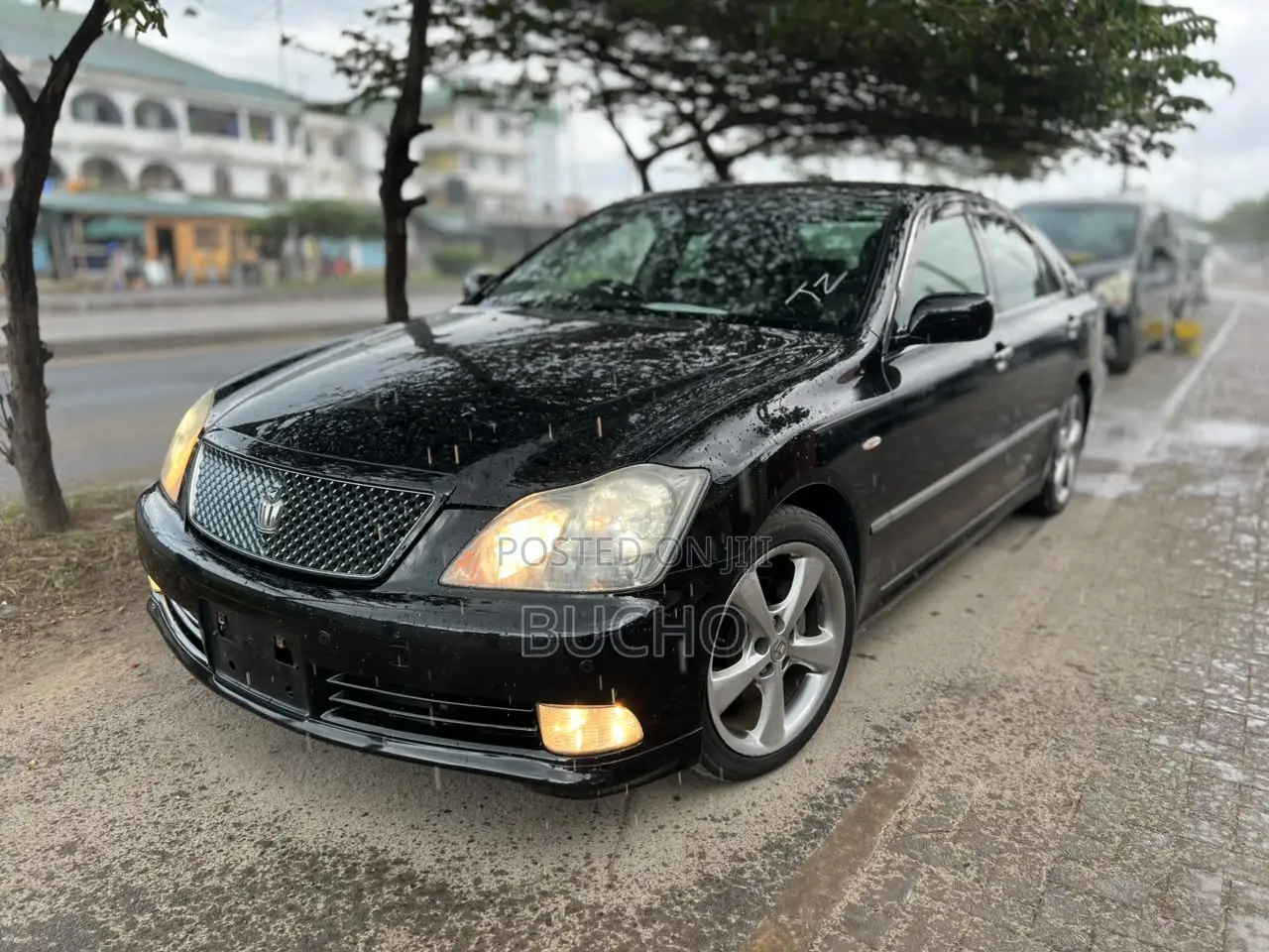 Toyota Crown Royale 2005 Black