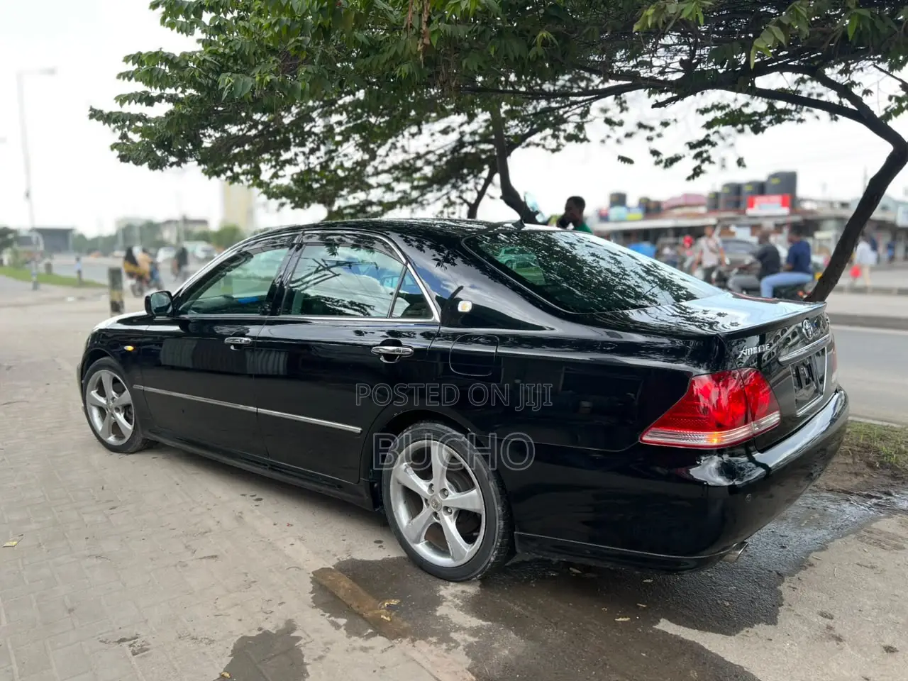 Toyota Crown Royale 2005 Black