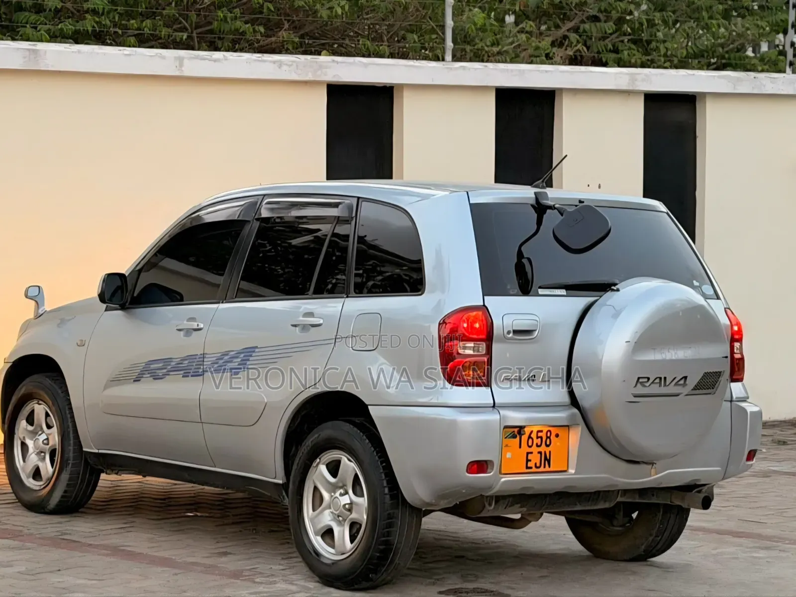 Toyota RAV4 2005 Silver
