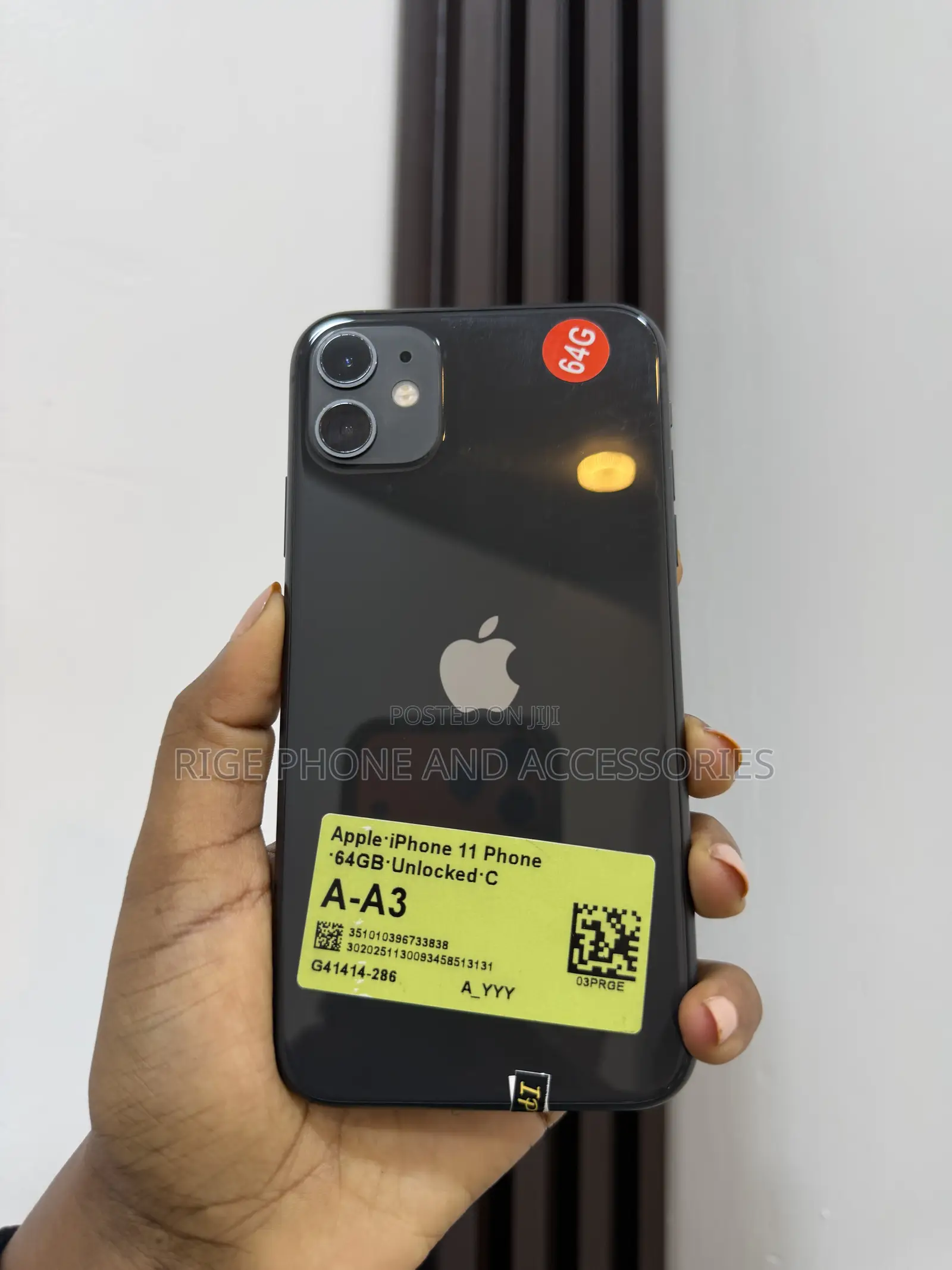 Apple iPhone 11 64 GB Black