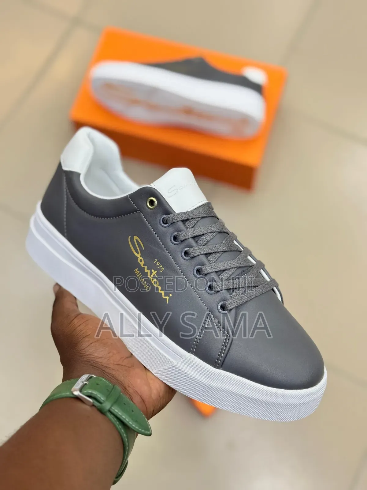 Men's Shoes New Brand Santoni Material Leather 2026 Times to Fashion