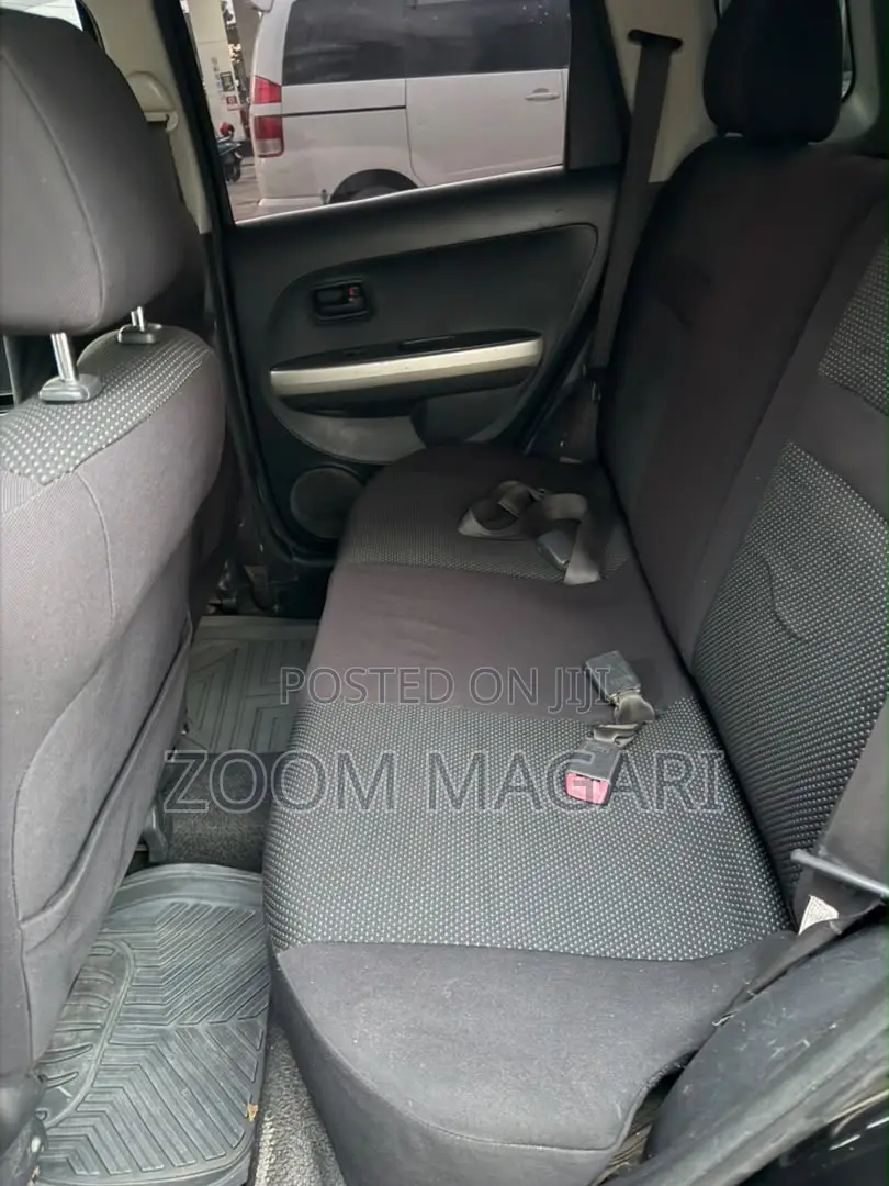 Toyota IST 2004 Black