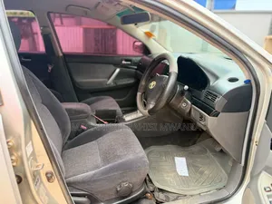 Toyota Allion 2004 Silver