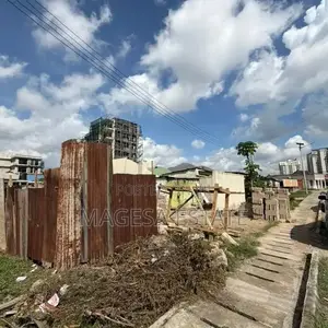 Plot for Rent in Victoria