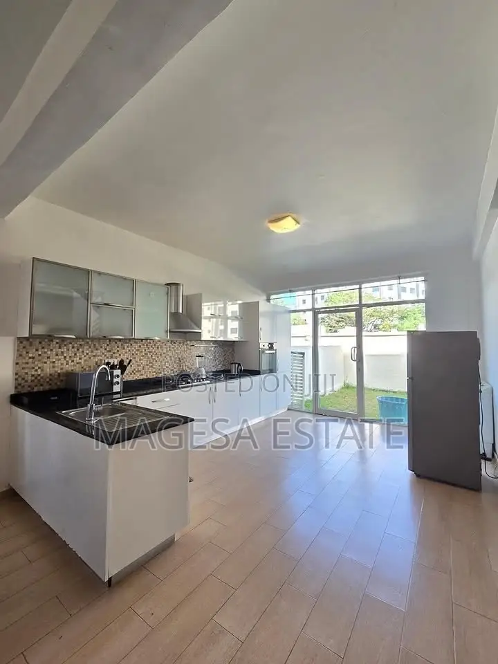 Furnished 3bdrm Villa in Masaki for rent