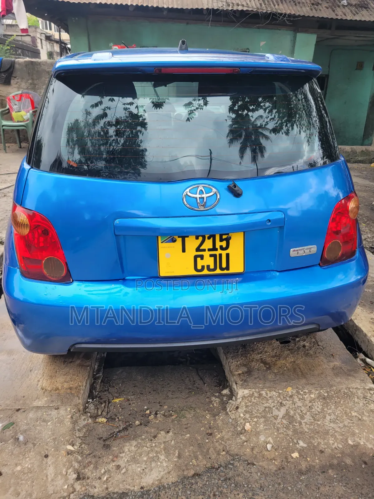 Toyota IST 2003 Blue