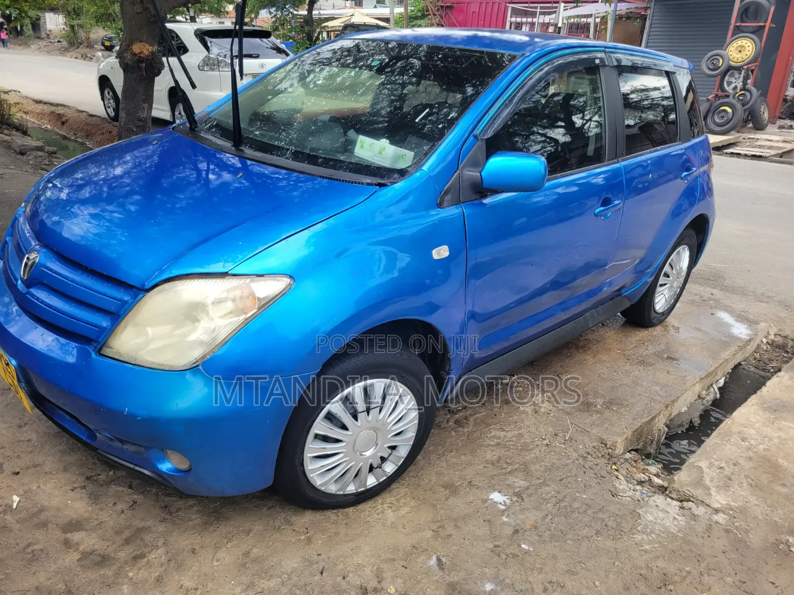 Toyota IST 2003 Blue