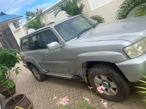 Nissan Patrol 2007 Gray