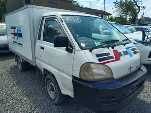 Toyota TownAce 2002 White